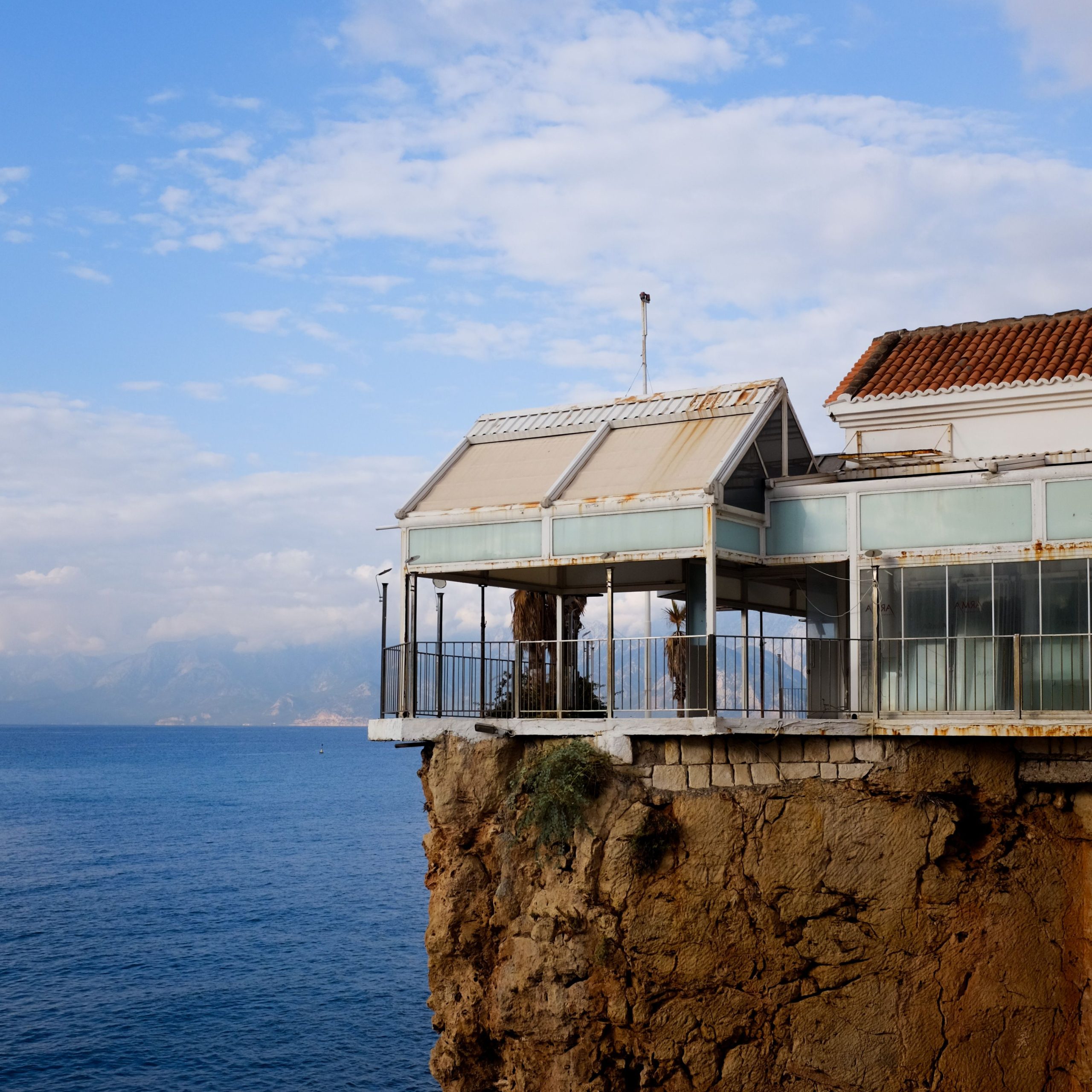 Modern Skyline Villa
